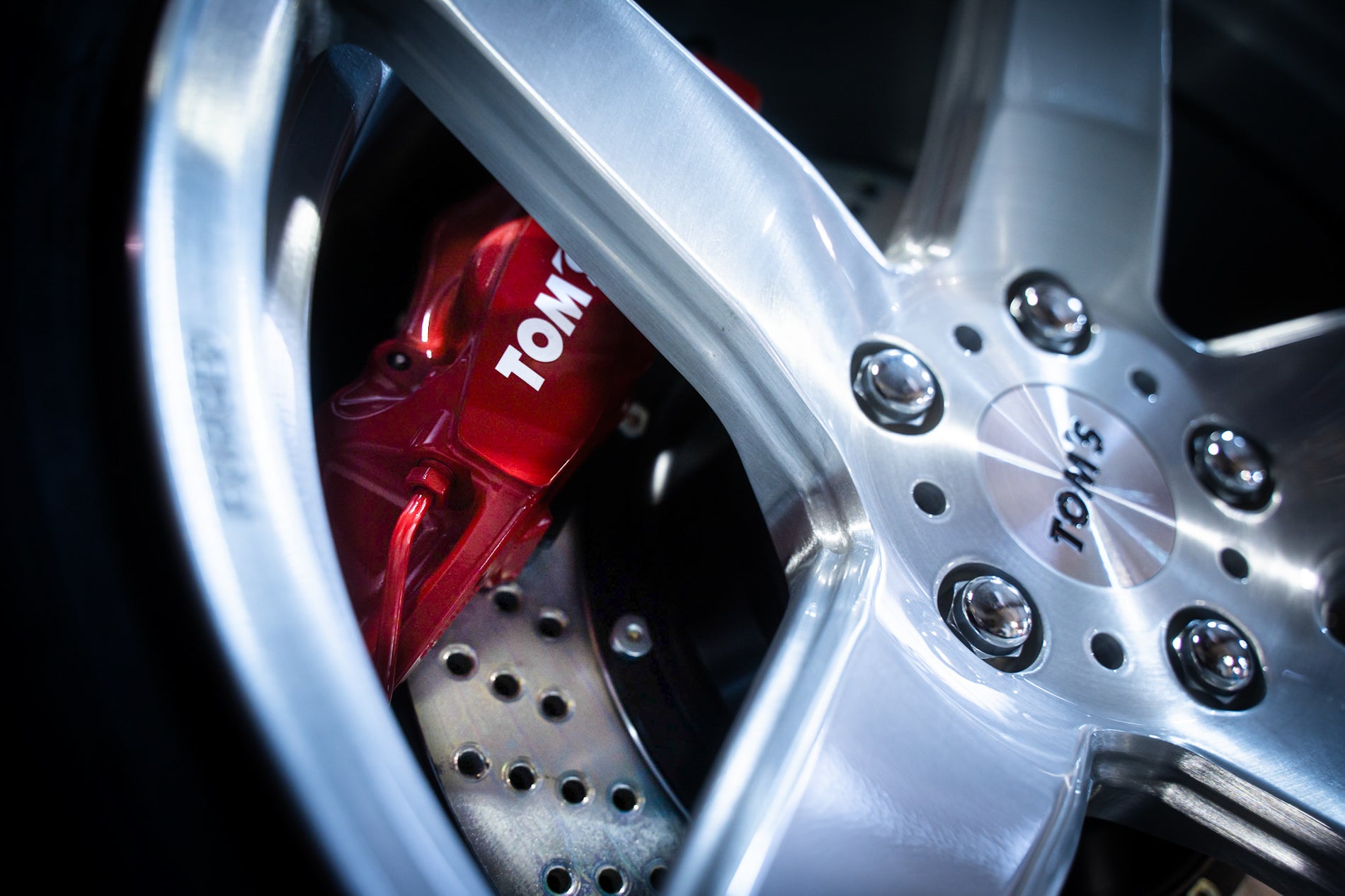 Buy&Ship公式アカウント03TOM'S×brembo 左フロント Buy&Ship公式アカウント03様専用TOM'S×brembo 左フロント