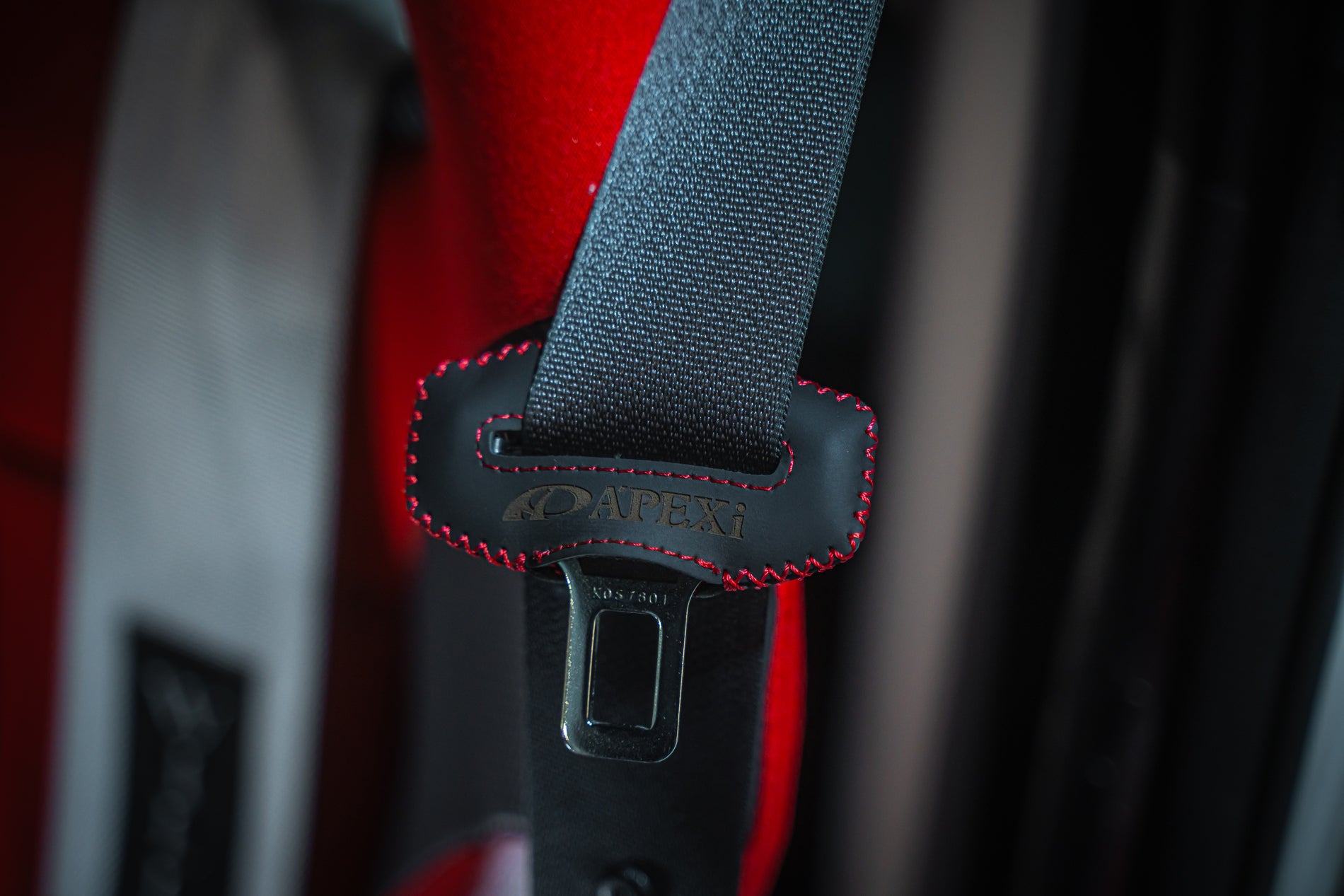 A'PEXi - Leather Seat Belt Clip Cover Type 1 - Toyota / Lexus