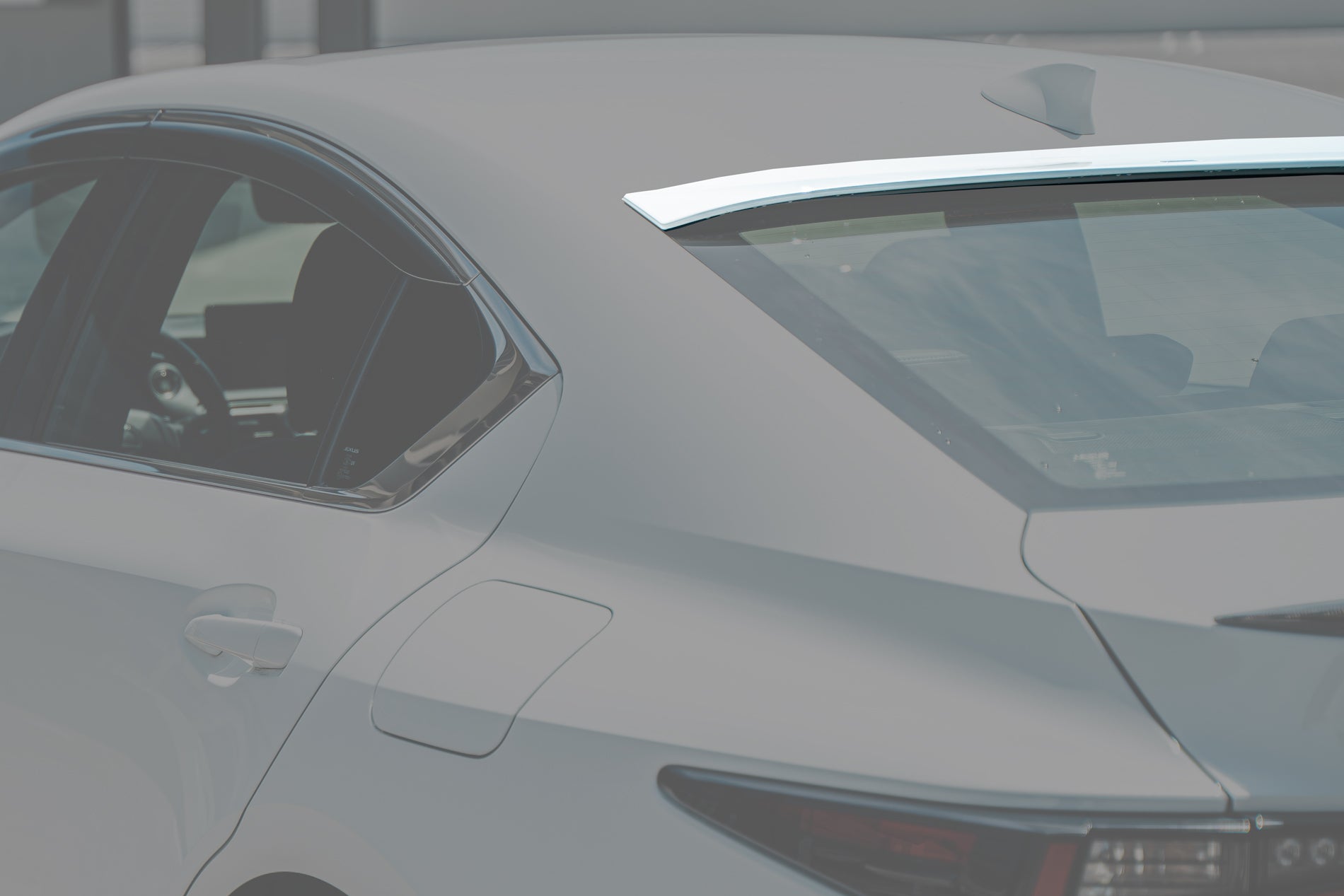 LEXON - Rear Roof Wing - Lexus IS 300 / 350 (2021+) / Lexus IS500 (202 ...