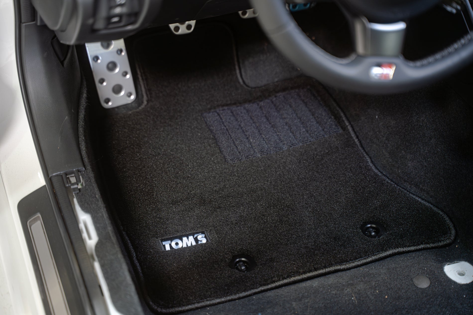 TOM'S Racing - Premium Floor Mat Set - Toyota GR86 / Subaru BRZ 2022+ (M/T)