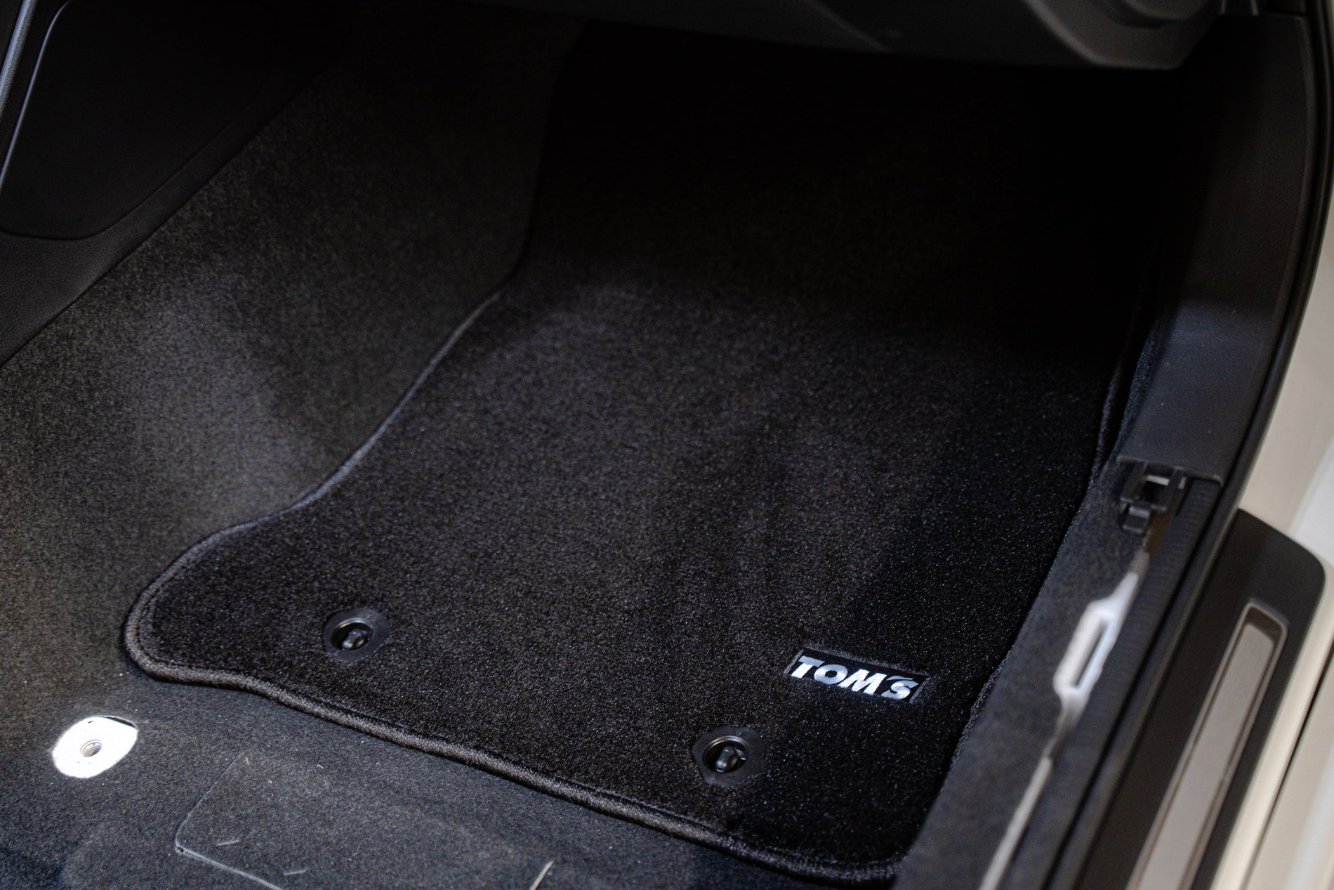 TOM'S Racing - Premium Floor Mat Set - Toyota GR86 / Subaru BRZ 2022+ (M/T)