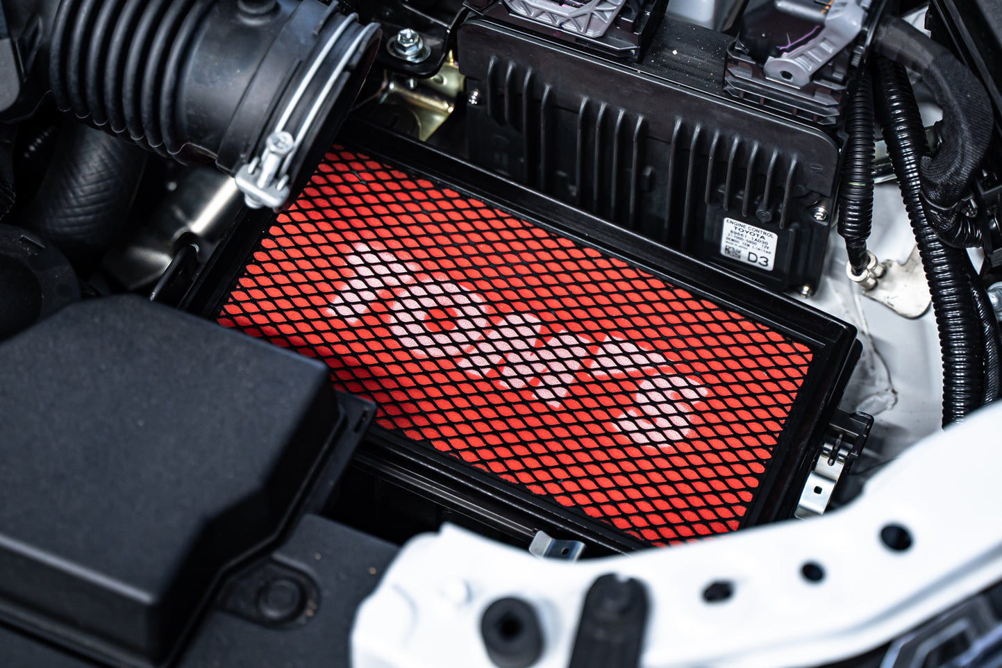 TOM'S Racing - Air Filter Super Ram II - 86 (17-20) / GR86, BRZ (21+) / C-HR(17+) / RAV4 (20+) / Camry (18+) / Corolla HB (19+) / ES300h / UX200 / NX350h/ NX450h