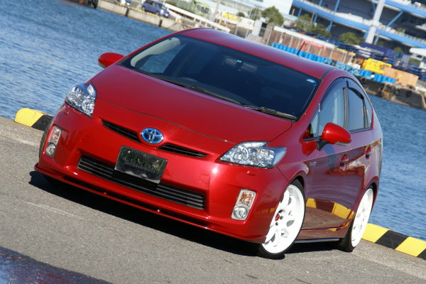 LEXON - Front Lip Spoiler (FRP) - Toyota Prius (2010-2011)